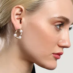SOHI Gold-Plated Artificial Beaded Contemporary Loop Stud Earrings image 5