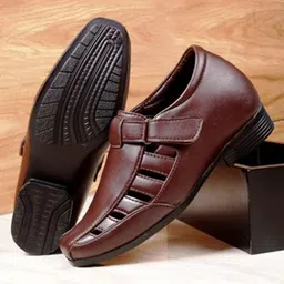 Jompers GLOBAL RICH Men Brown Sandals-picture-15