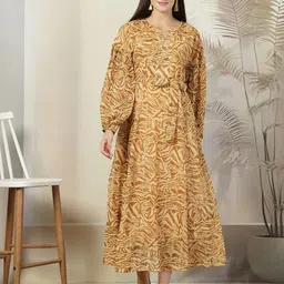 plusS Abstract Printed Round Neck A-line Maxi Dress-image-19