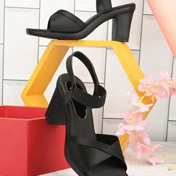 Looper Women Open Toe Block Heels With Backstrap-57
