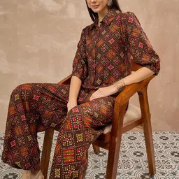 all about you Printed Top & Trousers Co-Ord Set image 3