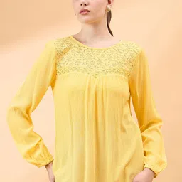 all about you Crepe Top-picture-53