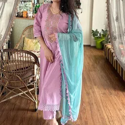 VredeVogel Ethnic Motifs Embroidered Patch Work Round Neck Kurta with Trouser & Dupatta-picture-17