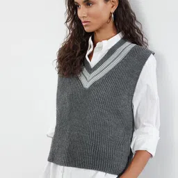 Trendyol Women Crop Sweater Vest-image-95