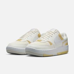 Nike Gamma Force Women's Shoes-30