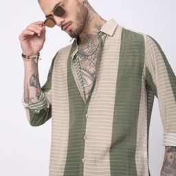 VASTRADO Men Classic Relaxed Fit Spread Collar Horizontal Striped Casual Shirt-image-32