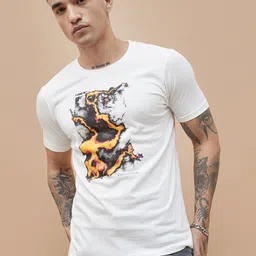Forca by Lifestyle Men Printed Raw Edge T-shirt-image-12