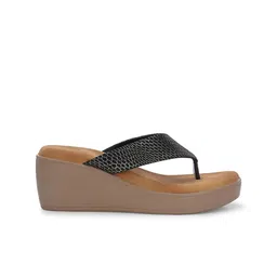 CLOG LONDON Wedge Pumps image 4
