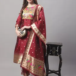 VredeVogel Women Ethnic Motif Cotton Silk Jacquard Straight Kurta with Pant & Dupatta Set-picture-12