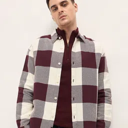 THE BEAR HOUSE Men Relaxed Fit Spread Collar Buffalo Checked Cotton Casual Shirt-image-58