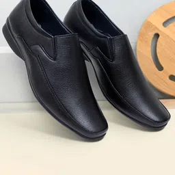Groofer Unique Formal Square Toe Slip-On Shoes-image-91