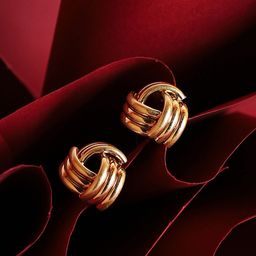 SOHI The Small Ribbed Intertwine Gold-Plated Contemporary Studs Earrings-image-2