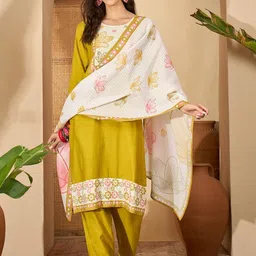 Sangria Women Floral Printed Kurta with Trousers & With Dupatta-picture-32