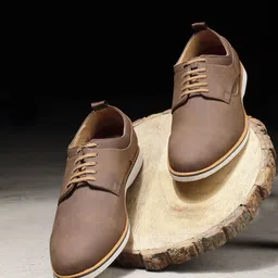 Bata Men Tan Round Toe Lace-Ups Everyday Derbys-image-82