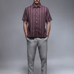 Paper Cut Oversized Printed Cotton Spread Collar Casual Shirt-picture-30