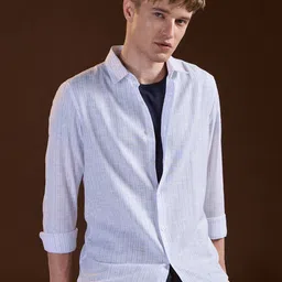 THE BEAR HOUSE Men Slim Fit Opaque Striped Casual Shirt-image-24