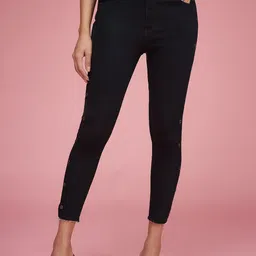 Miss Chase Women Slim Fit High-Rise Stretchable Jeans-image-34