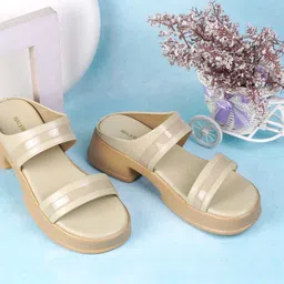 WALKWAY by Metro Textured Platform Sandals with Buckles-32