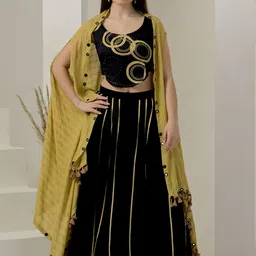 First Resort by Ramola Bachchan Sleeveless Linen Crop Top With Palazzo & Shrug-picture-29