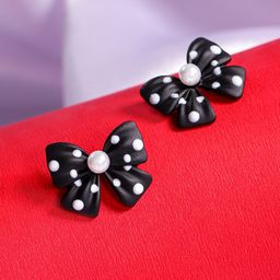 DressBerry Bow Shape Oversized Stud Earrings-image-1