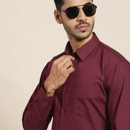 Hancock Men Burgundy Solid Slim Fit Pure Cotton Formal Shirt-image-96