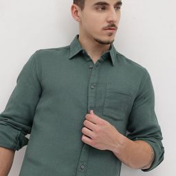 The Roadster Lifestyle Co. Solid Regular Fit Shirt-picture-18