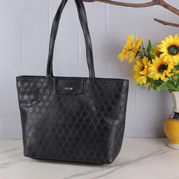 Mochi Shopper Shoulder Bag with Quilted image 1