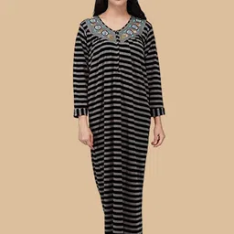Noty Striped Maxi Nightdress-picture-21