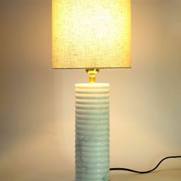 POSH-N-PLUSH White Solid Traditional Table Lamp with Shade-15