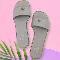 POSTCARD Women Grey Open Toe Flats-56