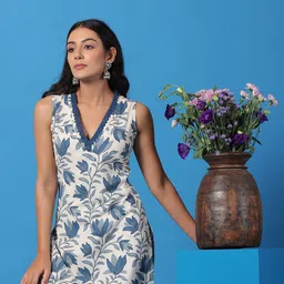 anayna Women Floral Printed Regular Kurta with Trousers-11