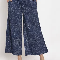 SOUNDARYA Women Blue Printed Flared Palazzos-image-77