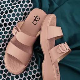Elevato Basics Women Buckled Wedge Heel Sandals-12