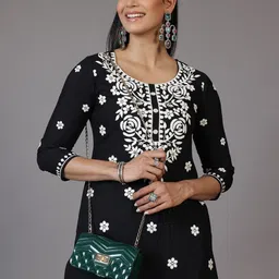 Libas Women Floral Embroidered Thread Work Kurta-image-36