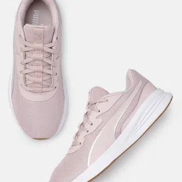 Puma Unisex Night Runner V3 Running Shoes-73