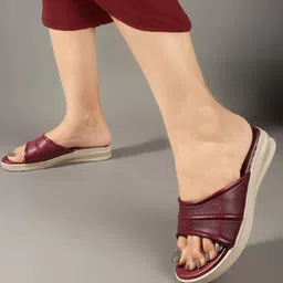 Mast & Harbour Women Open Toe Flats-10