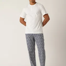ETC Men Floral Print Pure Cotton Night Suit-image-20