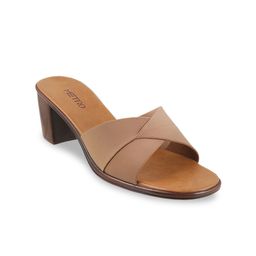 Metro Women Beige Solid Sandals-image-61