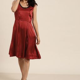 Qurvii Women Maroon Satin Finish Solid A-Line Dress-picture-47
