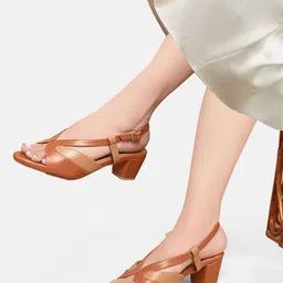 ALL TABS OPEN Block Heel Pumps With Buckle image 1