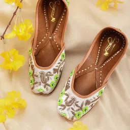Sangria Women Grey Ethnic Embellished Mojaris-picture-21