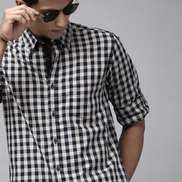 Roadster Men Navy Blue & Grey Regular Fit Gingham Checked Casual Sustainable Shirt-image-65