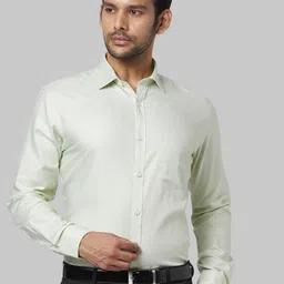 Park Avenue Men Green Regular Fit Solid Formal Shirt-image-80