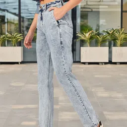 DressBerry Elevated Basics Straight Fit High Rise Jeans-picture-2