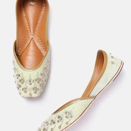 House of Pataudi Embellished Ethnic Mojaris-36