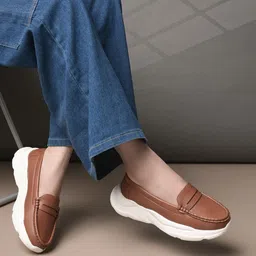 The Roadster Lifestyle Co Women Slip-On Round Toe Sneakers-43