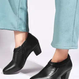 TRYME Women Stylish Trending Block-Heeled Regular Boots-image-82