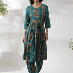 W Floral Printed A-Line Sequinned Kurta with Salwar-image-68