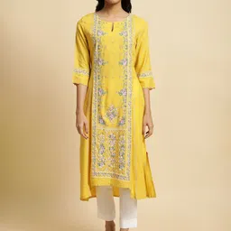 W Yellow & Pink Floral Printed Keyhole Neck A-Line Kurta-image-9
