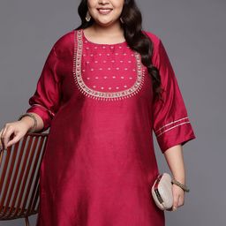 Varanga Plus Size Floral Yoke Design Thread Work Silk Kurta-41